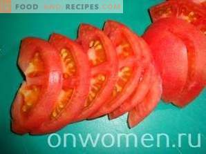 svärmor av äggplantor med tomater