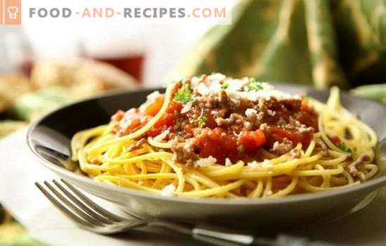 Spaghetti i en multicooker - smaklig och snabb. Spaghetti alternativ i en långsam spis med malet kött, ost, svamp, ägg, tomater