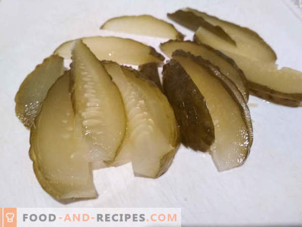 Rolmops - sillrullar med gurka: matlagningsrecept med foton